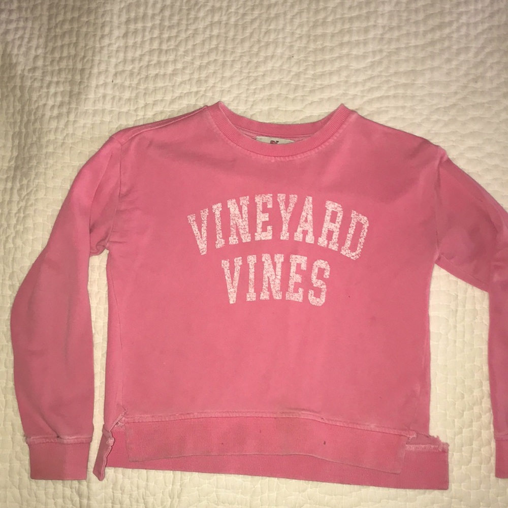 Vineyard Vines distressed sweatshirt, M 10/12